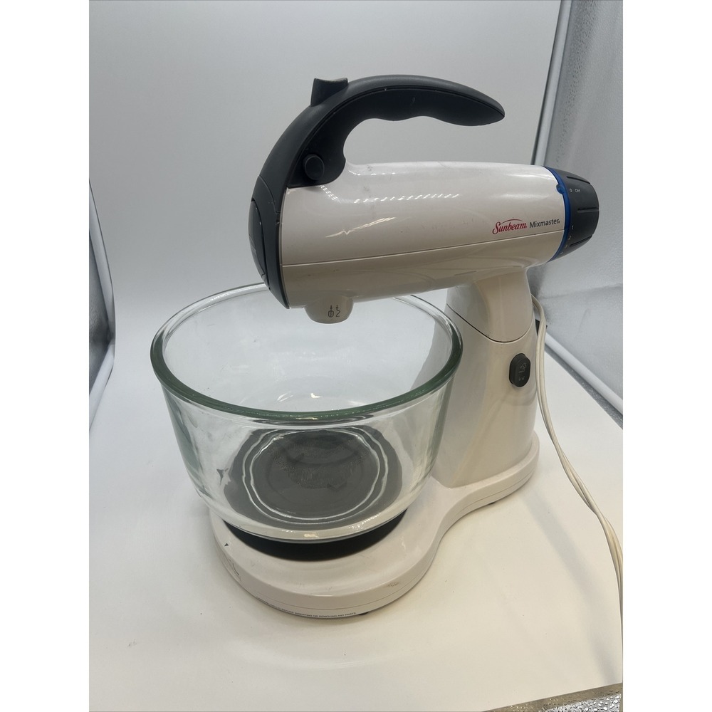 Sunbeam Mixmaster 12-Speed Stand Mixer Model 2395 With Glass bowl